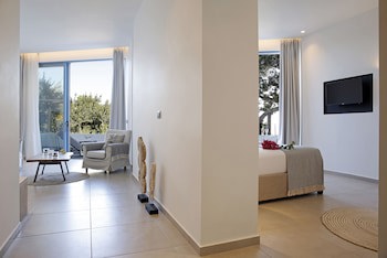 Oasis Beach Hotel galeri fotoğrafı