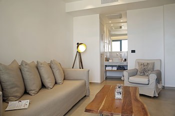 Oasis Beach Hotel galeri fotoğrafı