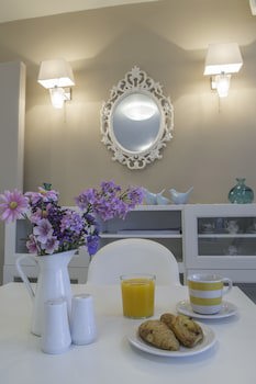 Oasis Beach Hotel fotoğrafı