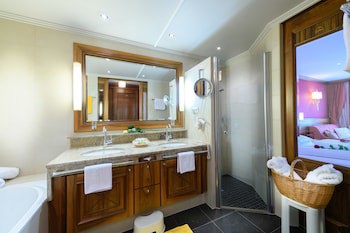 Alpenpark Resort