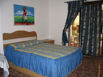 Plaza Real Resort