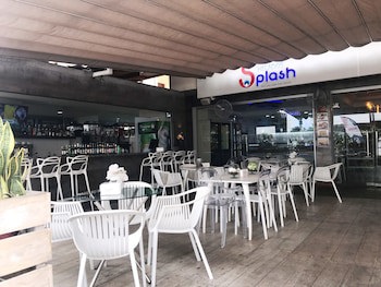 Plaza Real Resort