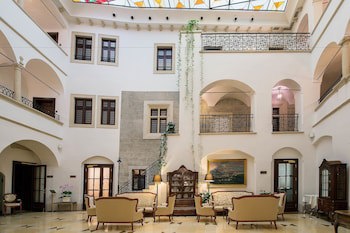 Arcadia Boutique Hotel