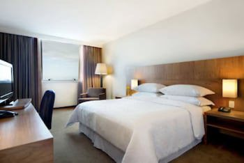 Sheraton Vitoria Hotel