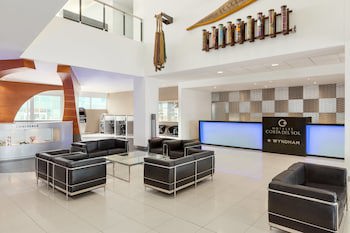 Wyndham Costa Del Sol Lima Airport