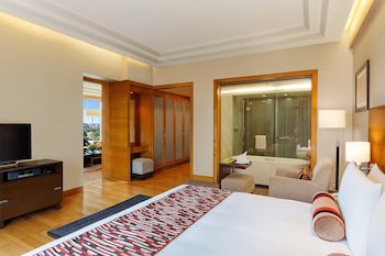 Crowne Plaza Hotel Gurgaon, An Ihg Hotel