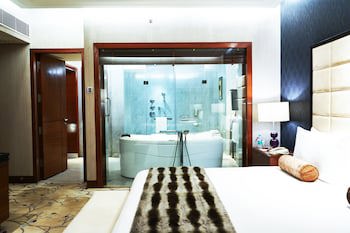 Crowne Plaza Hotel Gurgaon, An Ihg Hotel