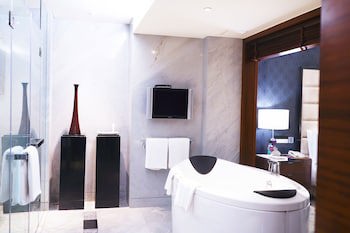 Crowne Plaza Hotel Gurgaon, An Ihg Hotel