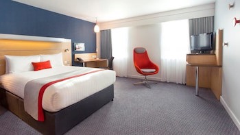 Holiday Inn Express Antrim, An Ihg Hotel