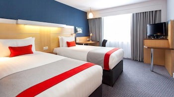 Holiday Inn Express Antrim, An Ihg Hotel