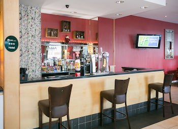Holiday Inn Express Antrim, An Ihg Hotel
