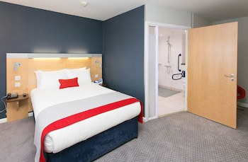 Holiday Inn Express Antrim, An Ihg Hotel