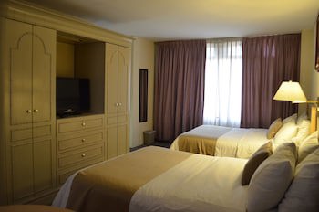 Best Western Plus Plaza Florida & Tower