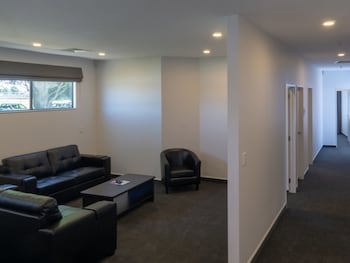 Durham Motor Inn