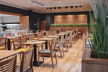 Angus Hotel