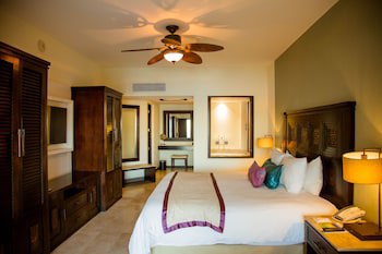 Casa Dorada Los Cabos Resort & Spa