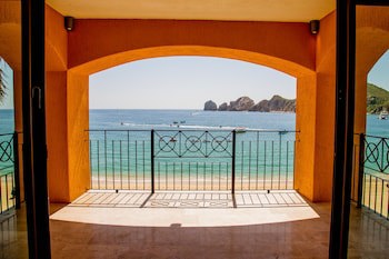 Casa Dorada Los Cabos Resort & Spa