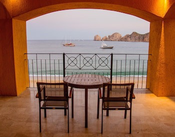 Casa Dorada Los Cabos Resort & Spa