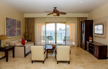 Casa Dorada Los Cabos Resort & Spa