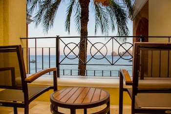 Casa Dorada Los Cabos Resort & Spa