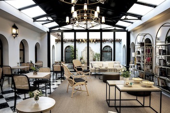 Hotel Hospes Palacio De Arenales & Spa