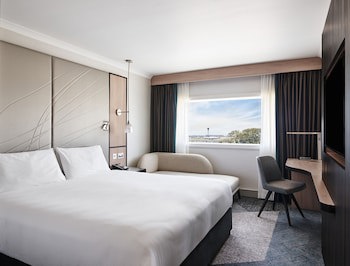 Hyatt Place London Heathrow Airport