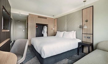 Hyatt Place London Heathrow Airport
