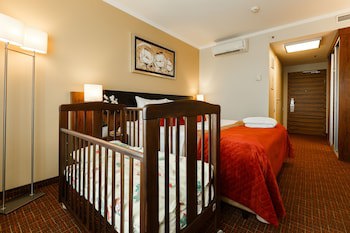 Avalon Hotel & Conferences