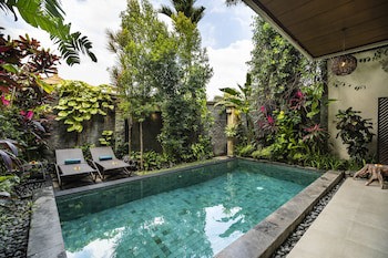 Bali Ayu Hotel And Villas