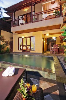 Bali Ayu Hotel And Villas