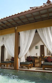 Alamkulkul Boutique Resort Kuta Bali