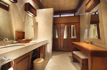 Alamkulkul Boutique Resort Kuta Bali