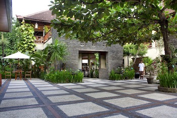 Alamkulkul Boutique Resort Kuta Bali
