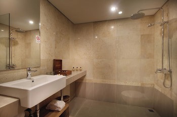 Alamkulkul Boutique Resort Kuta Bali