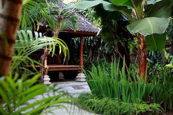 Alamkulkul Boutique Resort Kuta Bali
