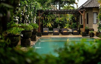 Barong Resort And Spa