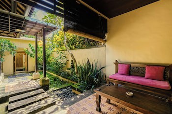 Barong Resort And Spa