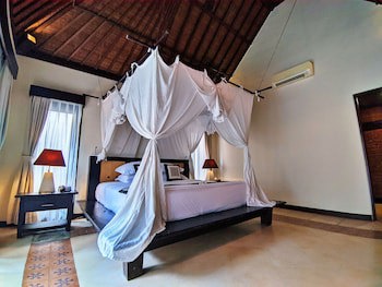 Barong Resort And Spa