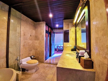 Barong Resort And Spa