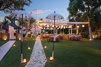 Bali Niksoma Boutique Beach Resort