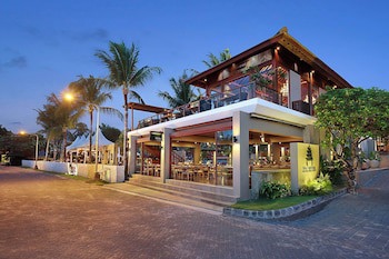 Bali Niksoma Boutique Beach Resort
