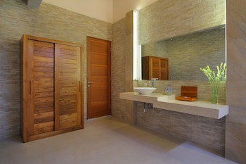 Bali Nyuh Gading Villa
