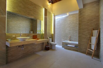Bali Nyuh Gading Villa
