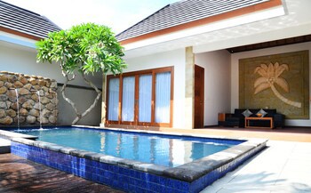 Bali Nyuh Gading Villa