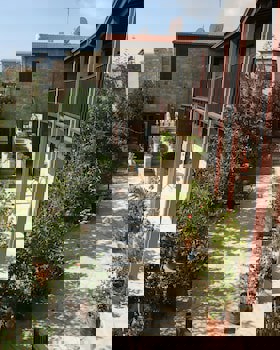 Eveleos Country House