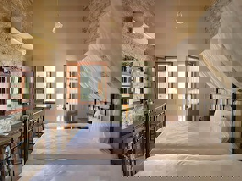 Eveleos Country House