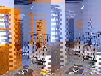 Eveleos Country House