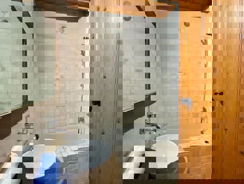 Eveleos Country House