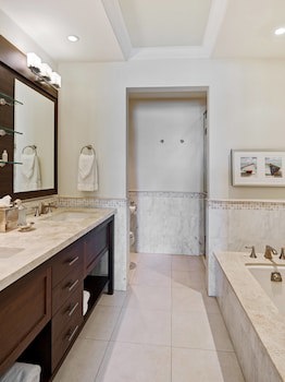 The Landings Resort & Spa