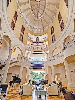 The Landings Resort & Spa